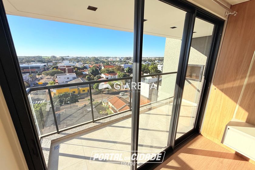 Apartamento para alugar - 90m&sup2; - CENTRO