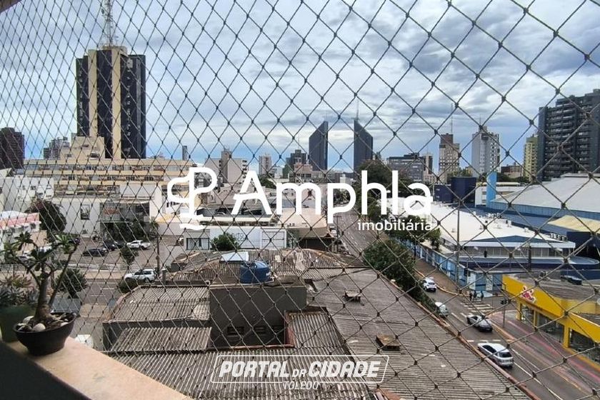 Apartamento &agrave; venda - 90m&sup2; - Centro