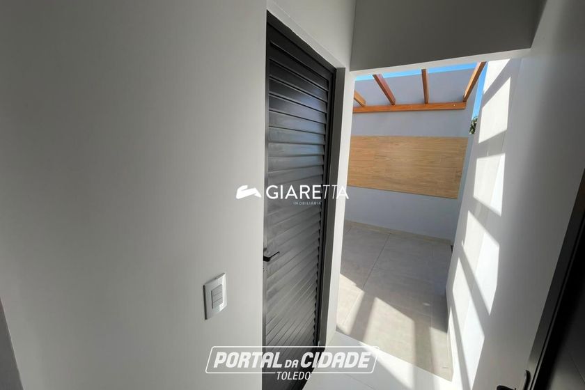 Casa &agrave; venda - 85m&sup2; - JARDIM PARIZOTTO