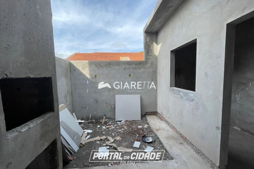 Casa &agrave; venda - 73m&sup2; - JARDIM COOPAGRO