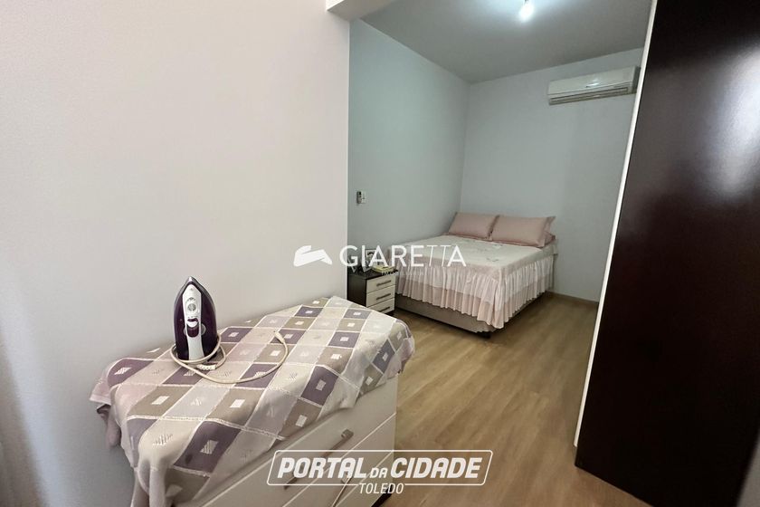 Sobrado &agrave; venda - 71m&sup2; - CENTRO