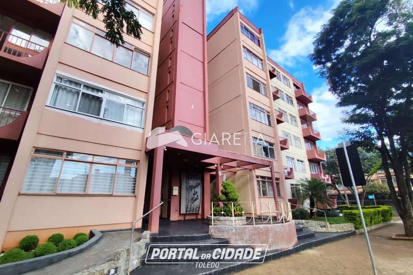 Apartamento para alugar - 153m&sup2; - CENTRO