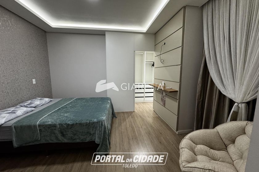 Apartamento para alugar - 103m&sup2; - CENTRO