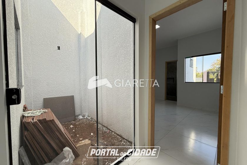 Casa &agrave; venda - 58m&sup2; - JARDIM COOPAGRO