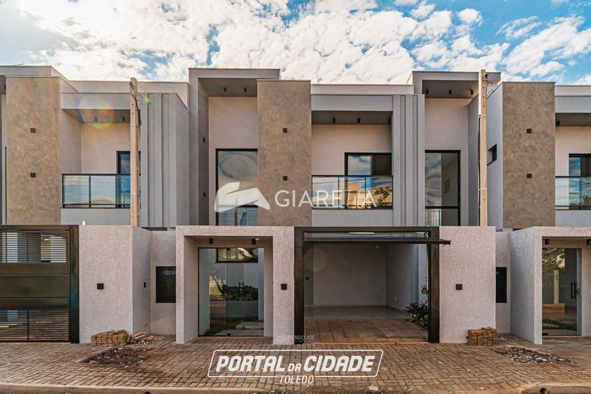 Sobrado &agrave; venda - 119m&sup2; - JARDIM GISELA