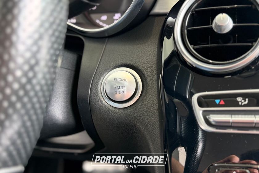 Mercedes-Benz C-180