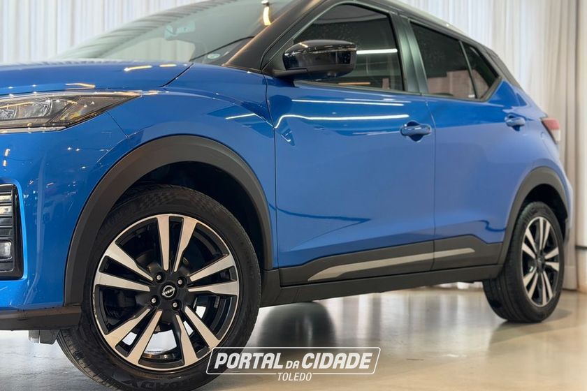 Nissan KICKS