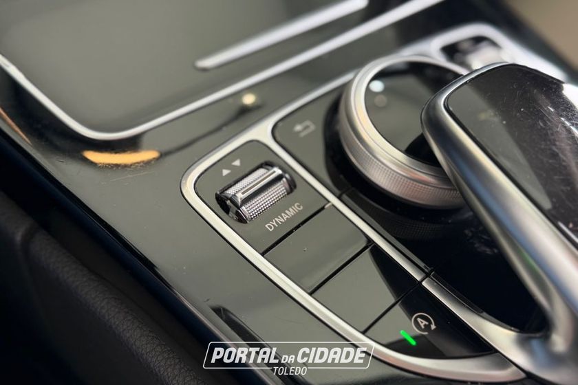 Mercedes-Benz C-180