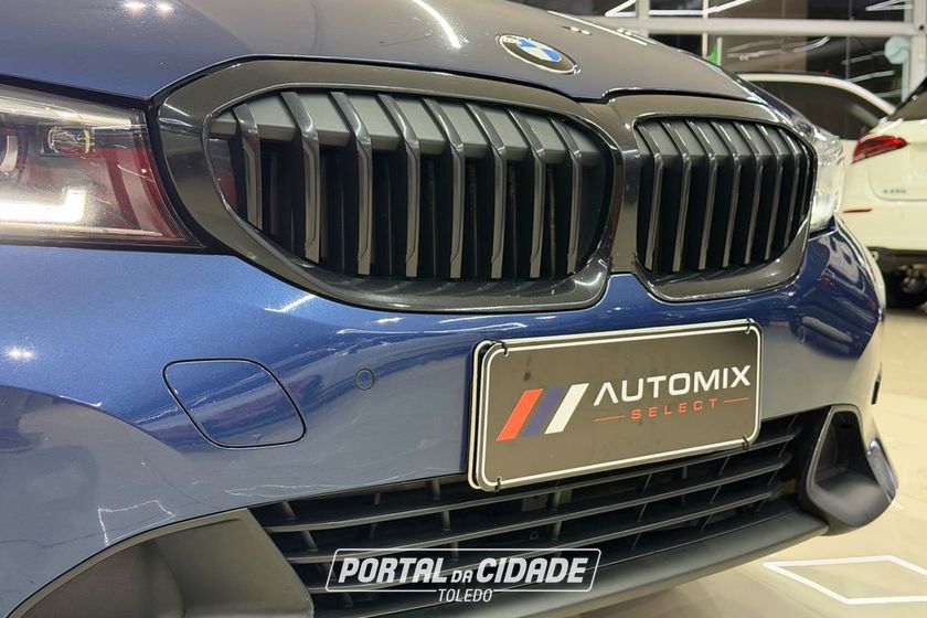 BMW 320iA