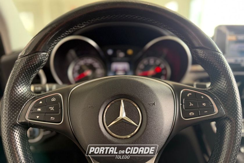 Mercedes-Benz C-180