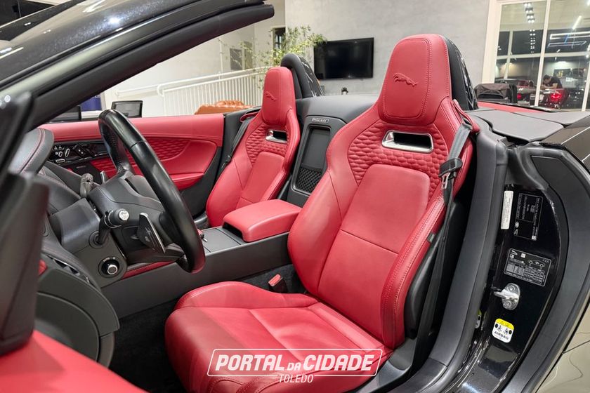 Jaguar F-Type