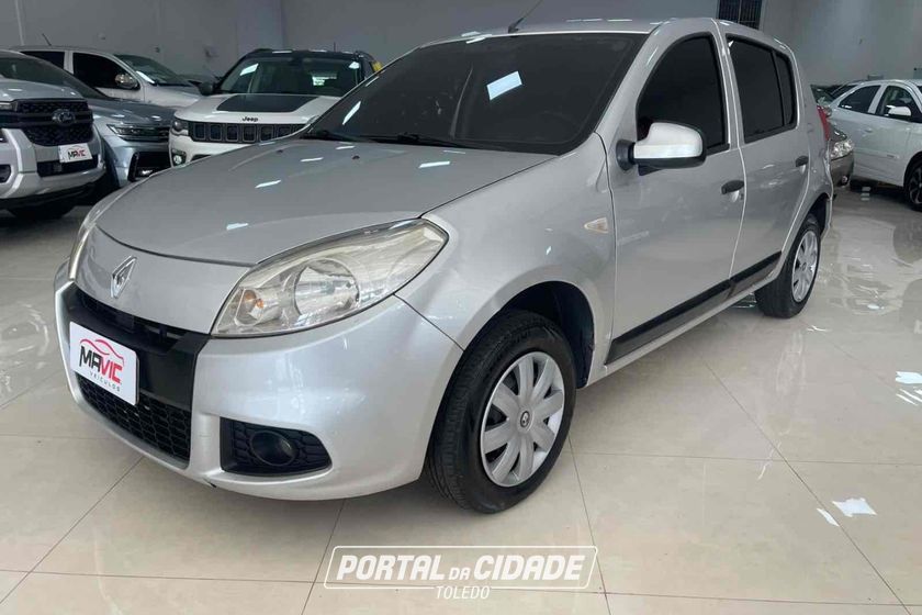 Renault SANDERO