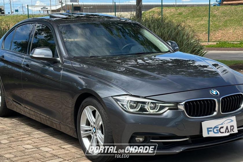 BMW 320iA
