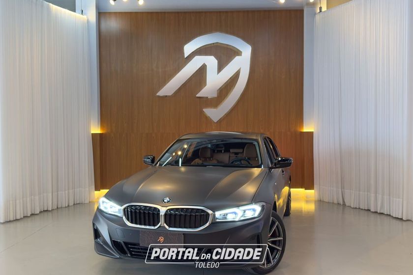 BMW 320iA