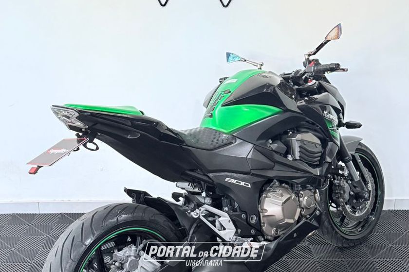 KAWASAKI Z-800