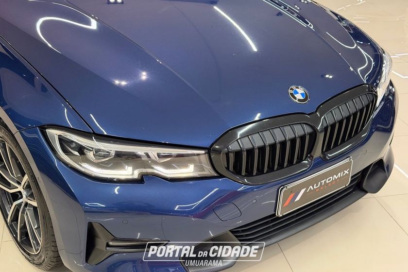 BMW 320iA