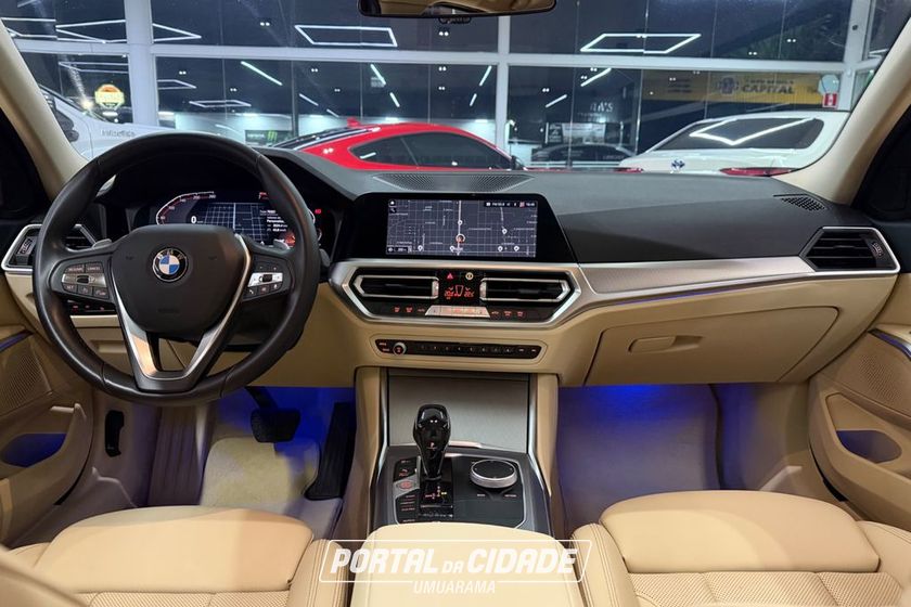 BMW 320iA
