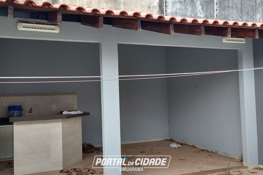 Casa para alugar - 100m&sup2; - Jardim Alphaville