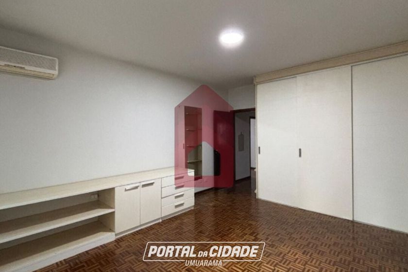 Casa &agrave; venda - 200m&sup2; - Jardim Aratimb&oacute;