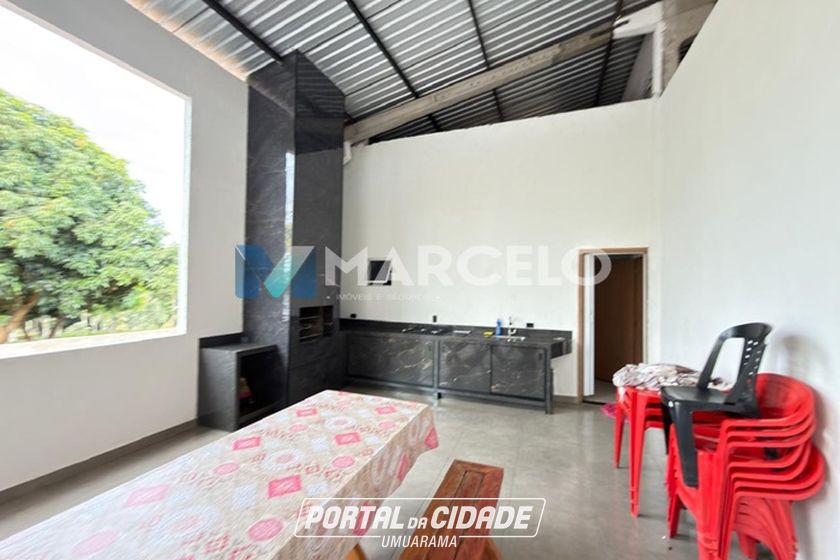 Ch&aacute;cara &agrave; venda - 2800m&sup2; - Zona Rural