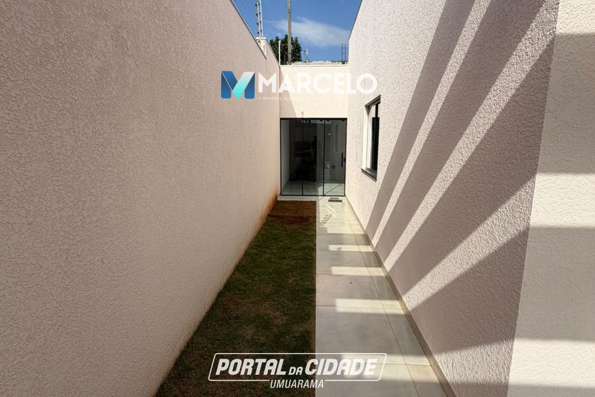 Casa &agrave; venda - 100m&sup2; - Jardim Caravelle