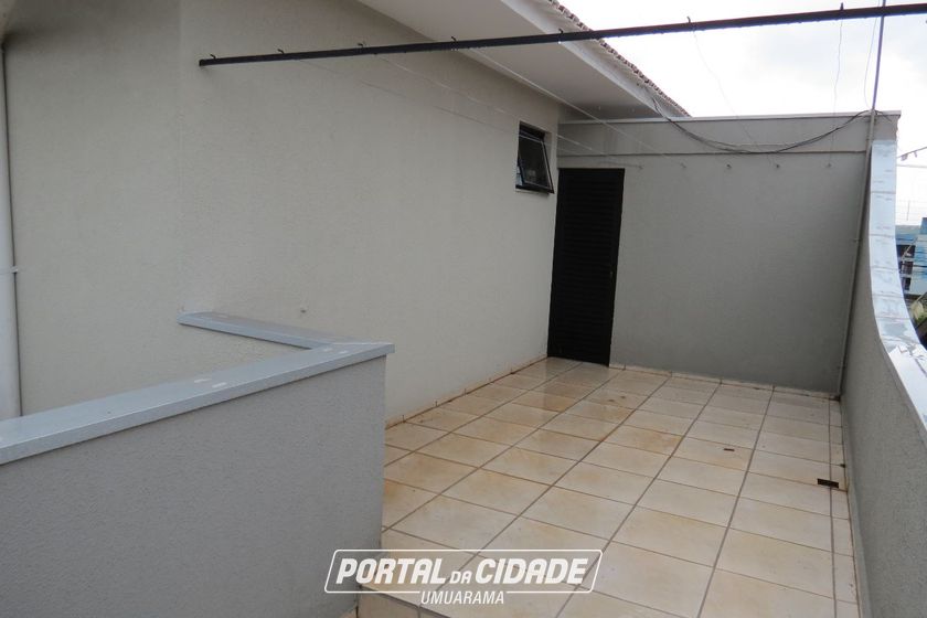 Sobrado &agrave; venda - 184m&sup2; - JARDIM TAMOIO