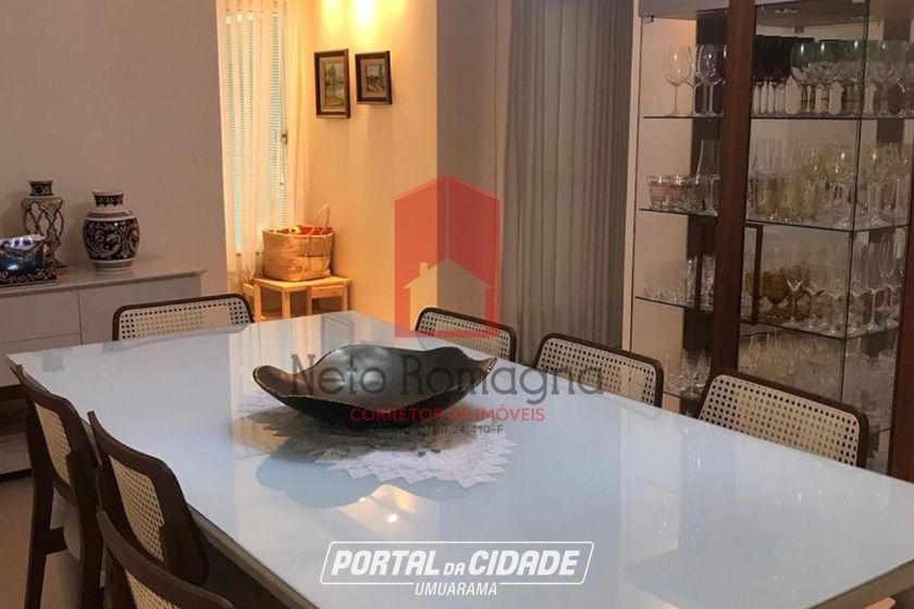 Sobrado &agrave; venda - 276m&sup2; - Zona II