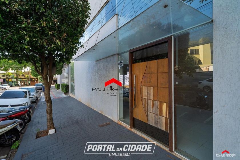 Sala Comercial &agrave; venda - 241m&sup2; - Zona I