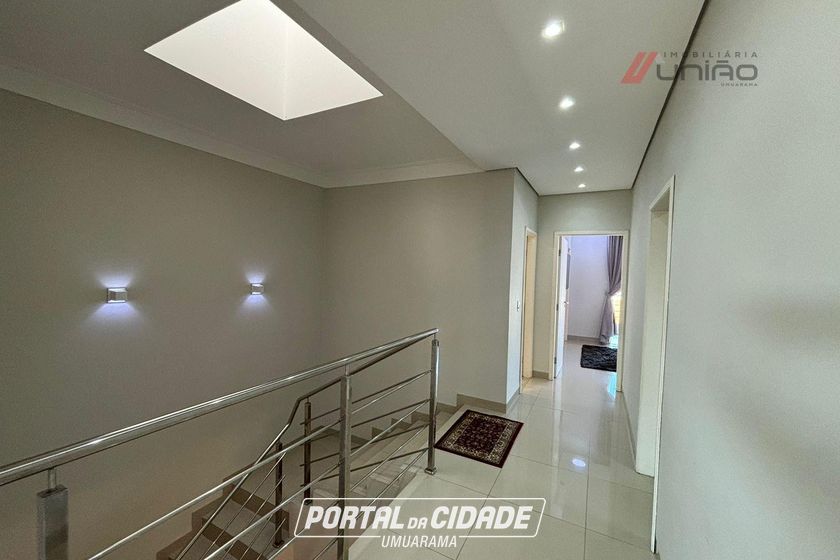 Casa &agrave; venda - 216m&sup2; - Jardim Vit&oacute;ria R&eacute;gia