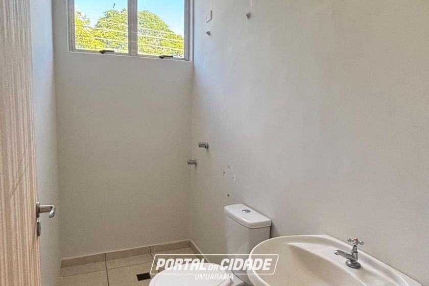 Sal&atilde;o Comercial para alugar - Zona III