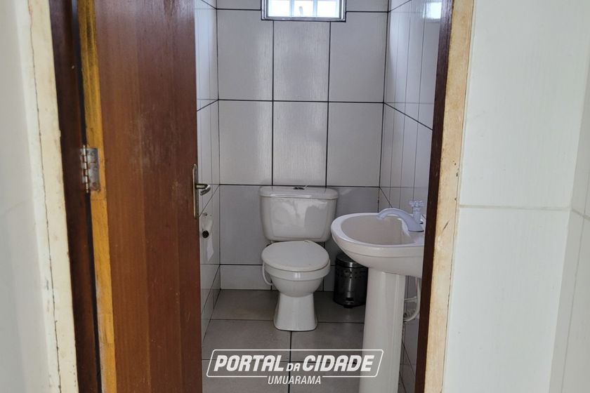 Sal&atilde;o Comercial &agrave; venda - 305m&sup2; - Zona 1