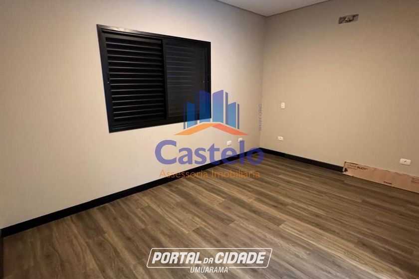 Casa &agrave; venda - 185m&sup2; - PARQUE BANDEIRANTES