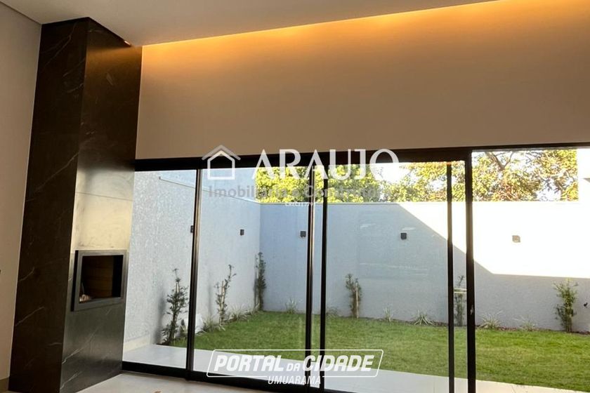Casa &agrave; venda - 147m&sup2; - Parque Alphaville