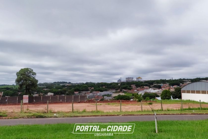 Terreno para alugar - 870m&sup2; - ZONA VII