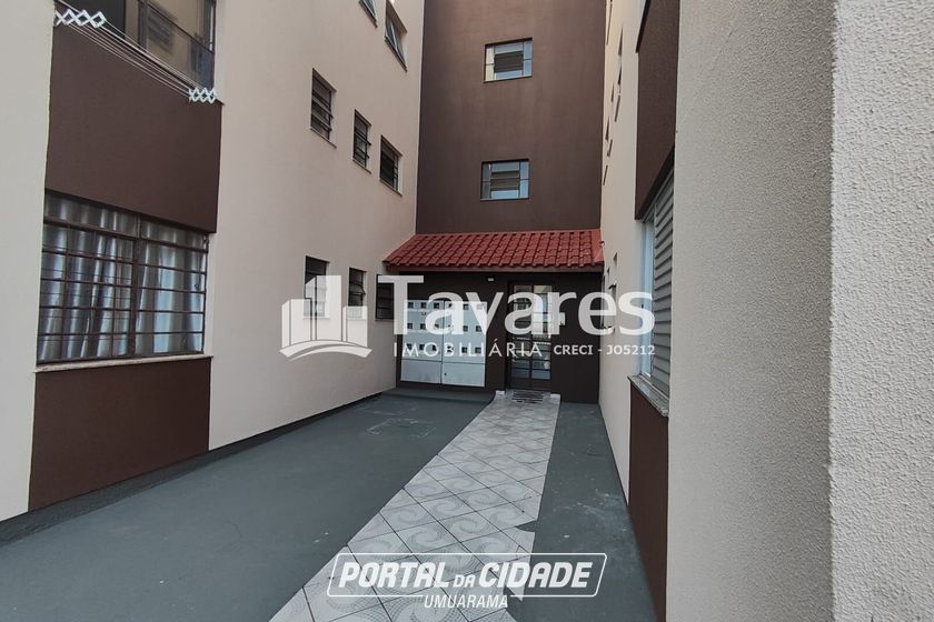 Apartamento &agrave; venda - 54m&sup2; - Zona III