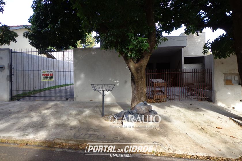 Casa &agrave; venda - 100m&sup2; - Jardim Panorama