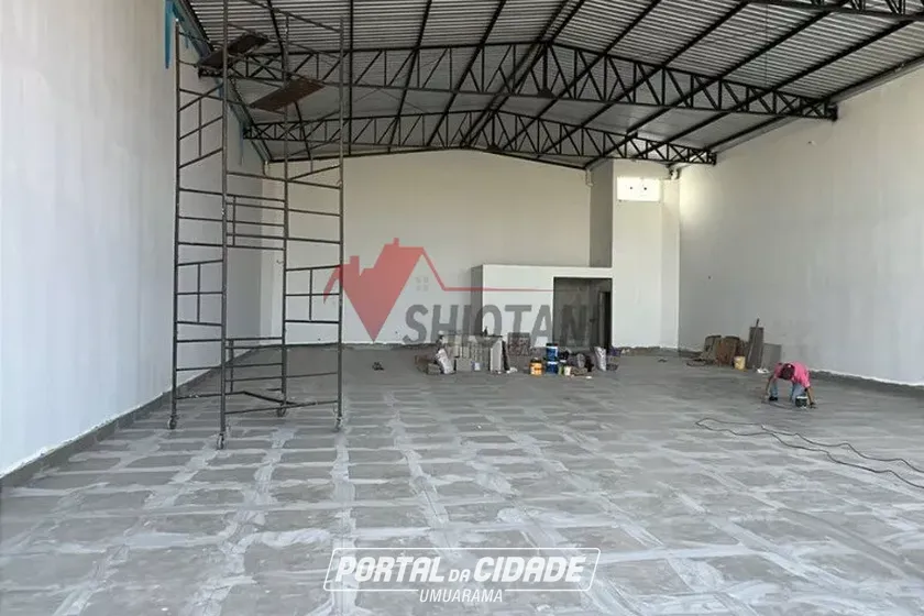 Sal&atilde;o Comercial para alugar - Zona III