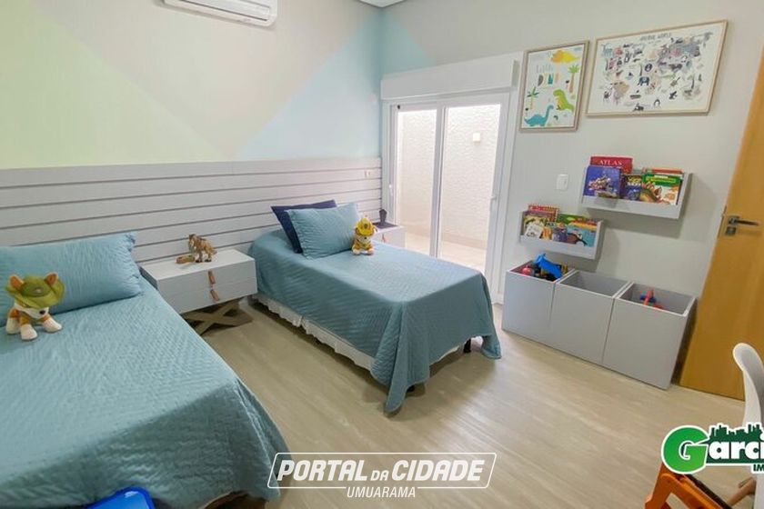 Casa &agrave; venda - 256m&sup2; - -