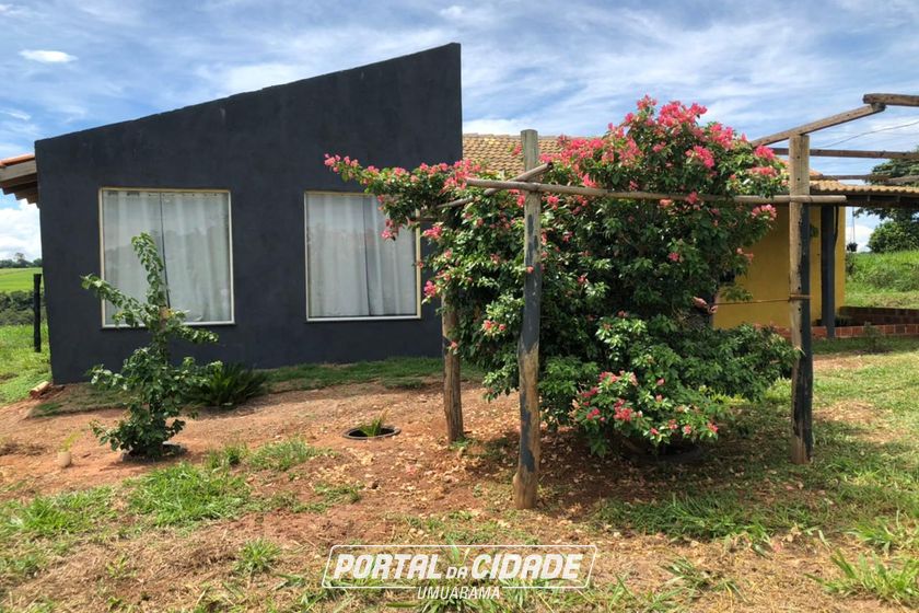 Ch&aacute;cara &agrave; venda - 20m&sup2; - Maria Helena