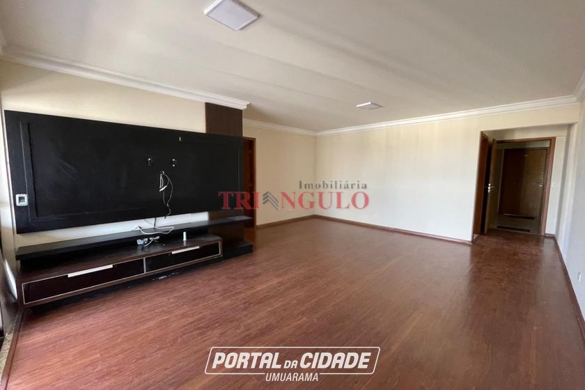 Apartamento &agrave; venda - 129m&sup2; - ZONA II