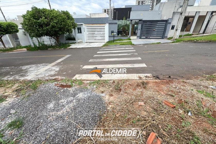 Terreno &agrave; venda - Jardim Yoshi