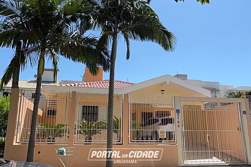 Casa &agrave; venda - 250m&sup2; - Parque do Lago