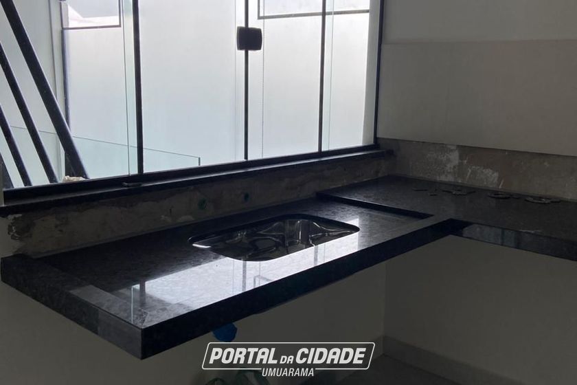 Sobrado &agrave; venda - 247m&sup2; - Zona V