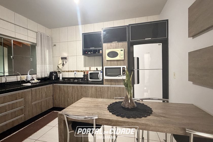 Casa &agrave; venda - 102m&sup2; - Parque Residencial Interlagos