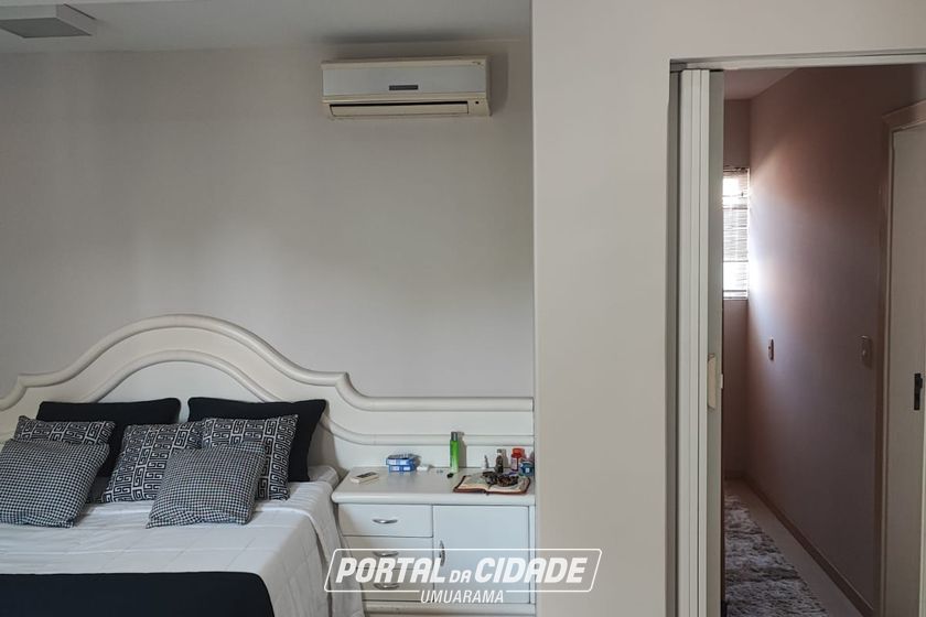 Sobrado &agrave; venda - 365m&sup2; - Zona II