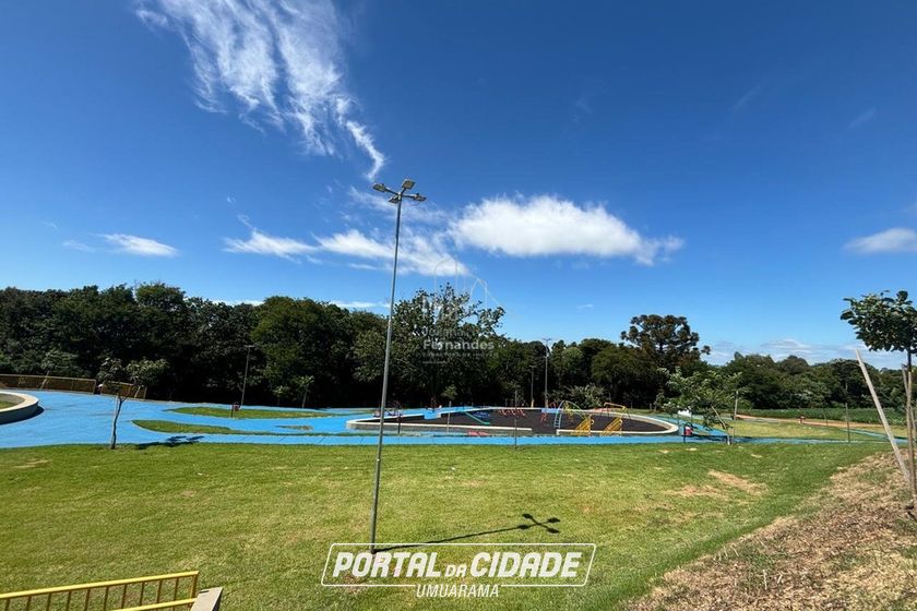Terreno &agrave; venda - 360m&sup2; - Vila Becker