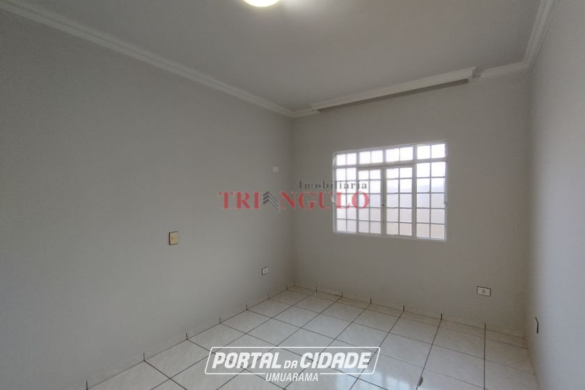 Casa &agrave; venda - 144m&sup2; - ZONA III