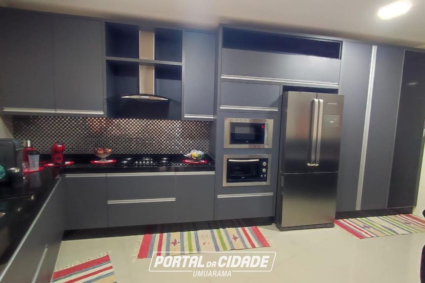 Casa &agrave; venda - 244m&sup2; - Zona V