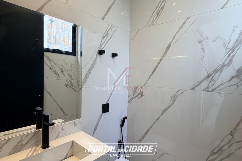 Casa &agrave; venda - 184m&sup2; - Zona II