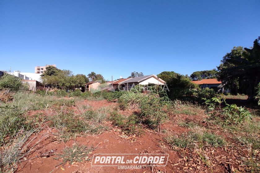 Terreno &agrave; venda - 2130m&sup2; - JARDIM GISELA